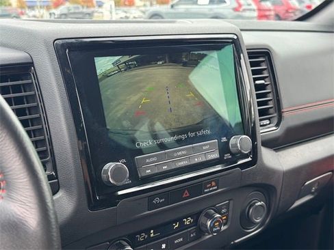 Used 2024 Nissan Frontier PRO-4X w/ Off-Road Protection Package image 25