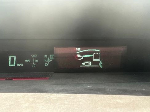 Used 2010 Toyota Prius Two FWD image 37