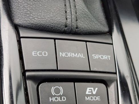 Certified 2025 Toyota Camry LE image 19