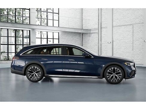 New 2026 Mercedes-Benz E 450 4MATIC All-Terrain Wagon image 15