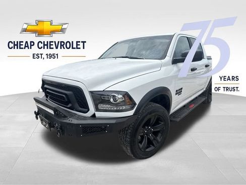 Used 2024 RAM 1500 Classic Warlock AWD/4WD image 3