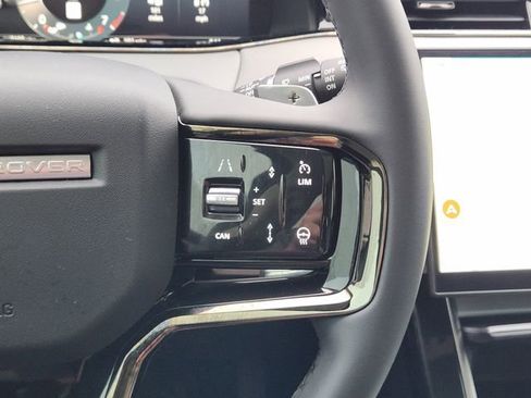 Certified 2025 Land Rover Range Rover Evoque S image 30