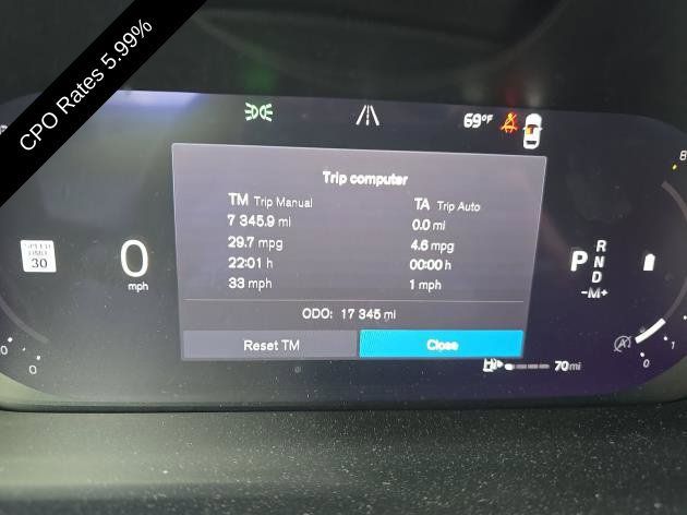 Used 2025 Volvo S60 B5 Plus AWD/4WD image 14