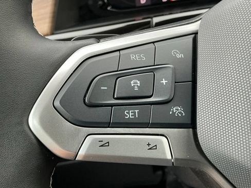 Certified 2025 Volkswagen Atlas SE w/ Black Wheel Package AWD/4WD image 30