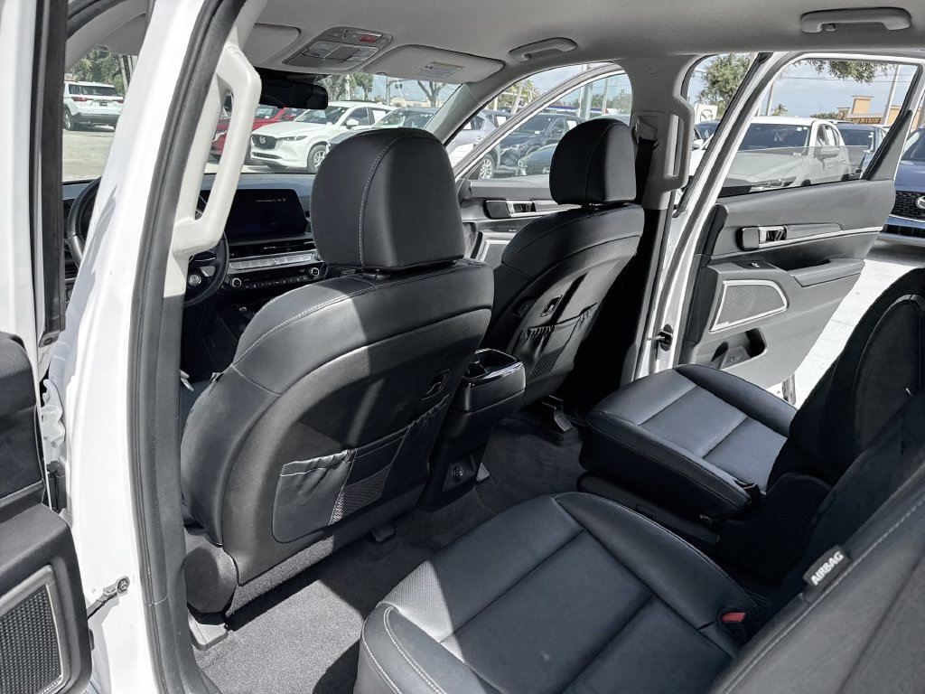 Used 2024 Kia Telluride S FWD image 34