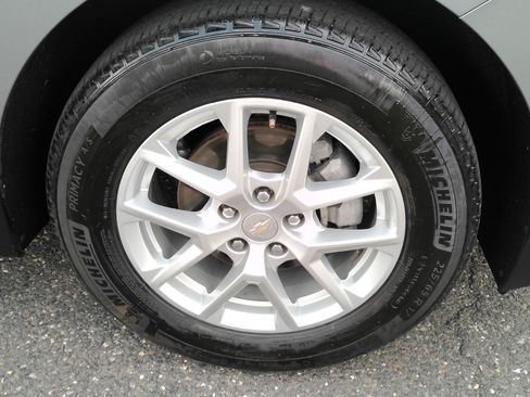 Used 2023 Chevrolet Equinox LS FWD image 31