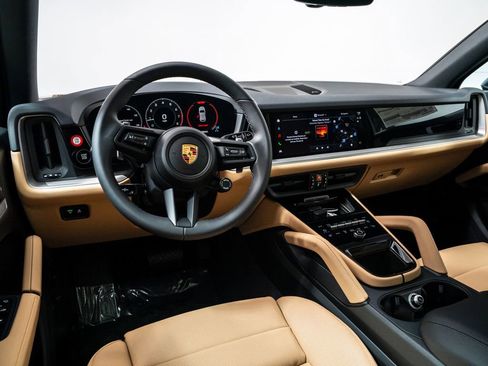 New 2026 Porsche Cayenne image 4