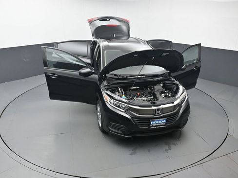 Used 2022 Honda HR-V LX image 45