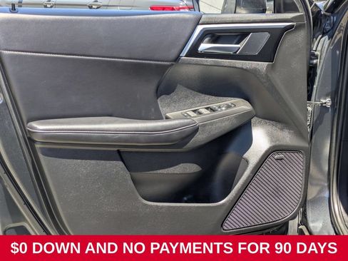 Used 2025 Mitsubishi Outlander SE AWD/4WD image 11