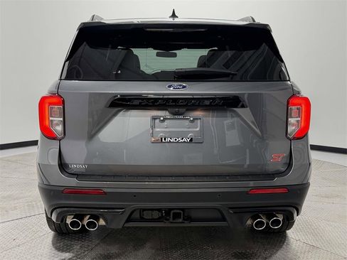 Used 2024 Ford Explorer ST w/ Equipment Group 401A image 5