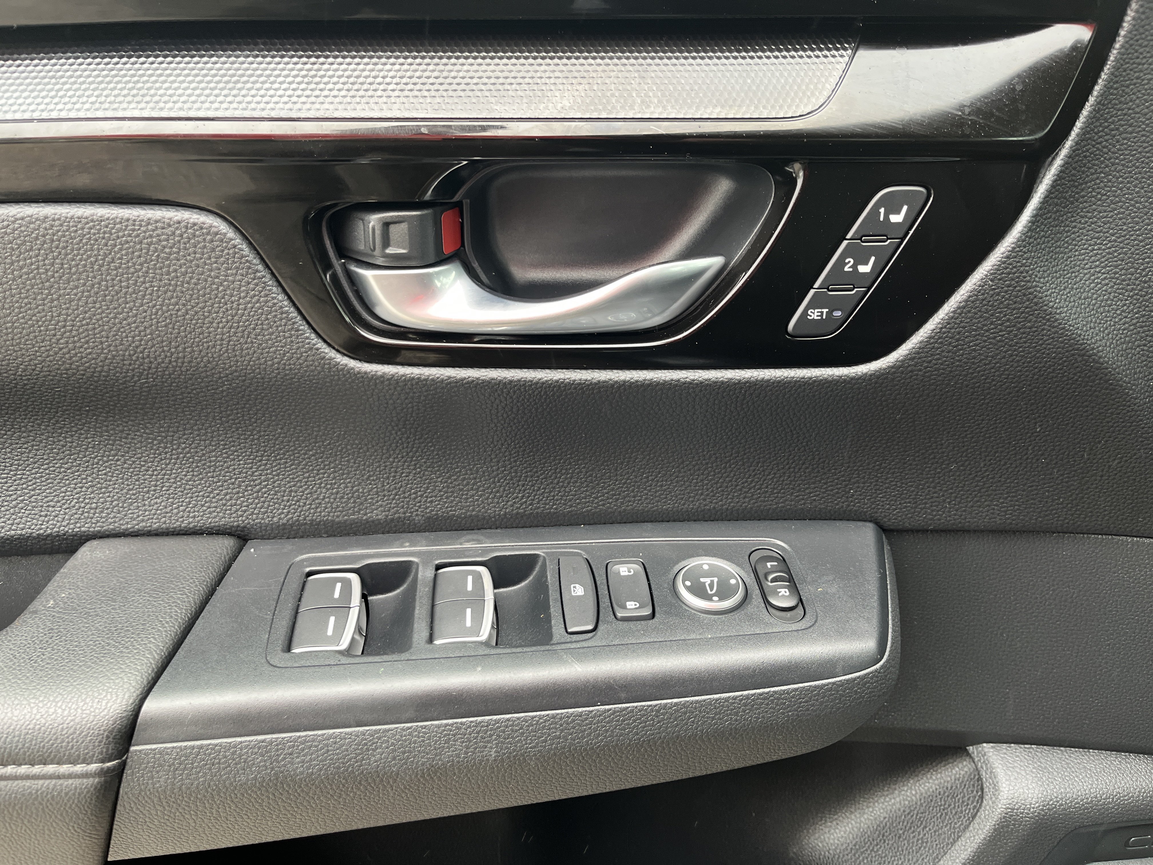 Certified 2025 Honda CR-V EX-L image 21