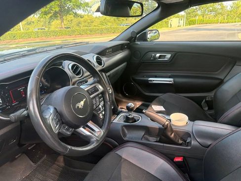 Used 2019 Ford Mustang GT Premium w/ Equipment Group 401A RWD image 8