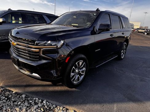 Used 2023 Chevrolet Tahoe LT w/ Luxury Package image 5