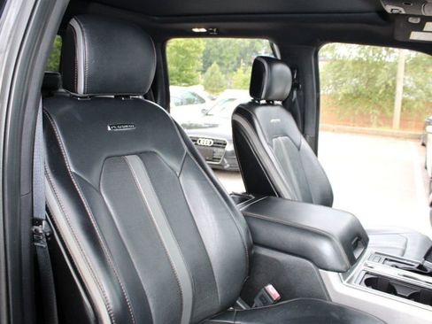 Used 2018 Ford F150 Platinum w/ Equipment Group 701A Luxury image 26