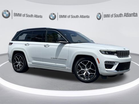 Used 2024 Jeep Grand Cherokee Summit AWD/4WD image 2