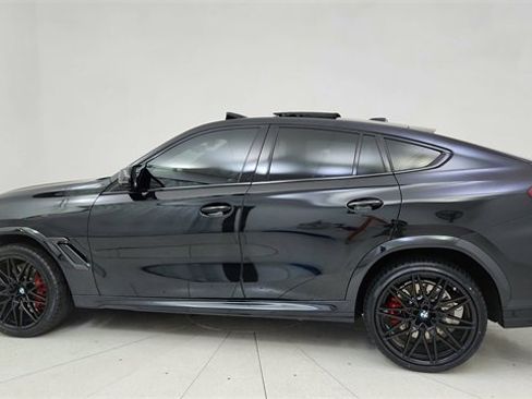 Used 2025 BMW X6 M Competition w/ Executive Package image 4
