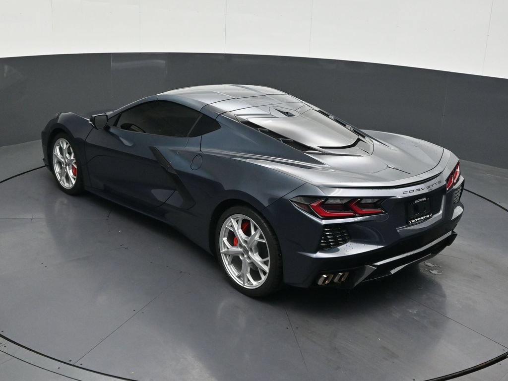 Used 2021 Chevrolet Corvette Stingray Preferred Cpe w/ 2LT RWD image 17