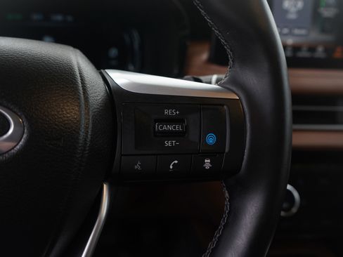 Used 2023 INFINITI QX60 Sensory AWD/4WD image 20