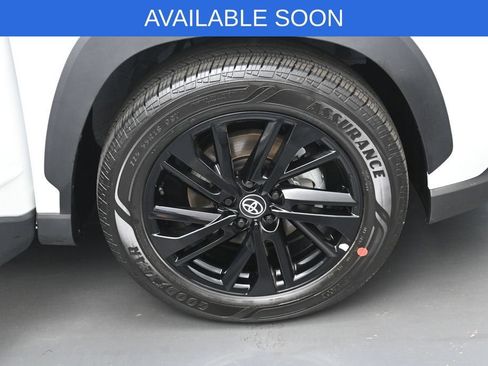 Used 2026 Toyota Corolla Cross AWD Hybrid image 36