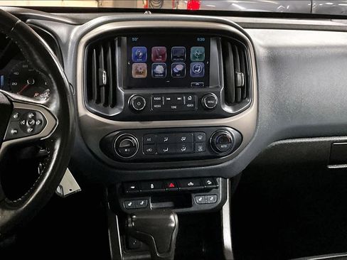 Used 2018 Chevrolet Colorado Z71 image 6