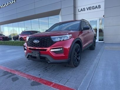 Used 2023 Ford Explorer ST-Line w/ Class IV Trailer Tow Package