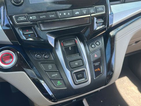 Used 2018 Honda Odyssey Elite image 22