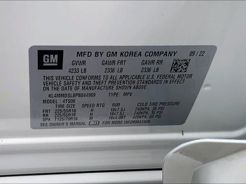 Used 2023 Buick Encore GX Select w/ Sport Touring Package FWD image 33