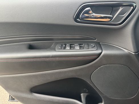 Certified 2023 Dodge Durango GT image 8