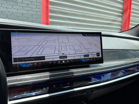 Used 2023 BMW 740i RWD image 26