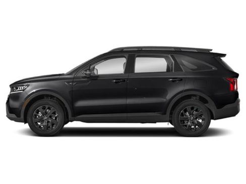 Used 2023 Kia Sorento S w/ Panoramic Sunroof Package AWD/4WD image 3