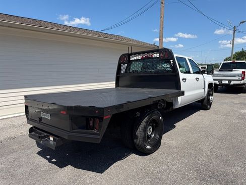 Used 2019 Chevrolet Silverado 3500 W/T w/ WT Convenience Package AWD/4WD image 9