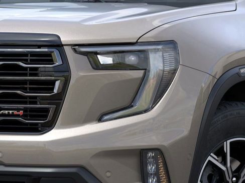 New 2026 GMC Acadia AT4 w/ LPO, Floor Liner Package image 17