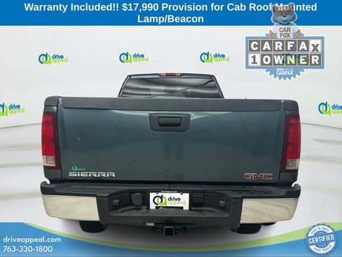 Used 2007 GMC Sierra 2500 W/T w/ Work Truck Preferred Package AWD/4WD image 7