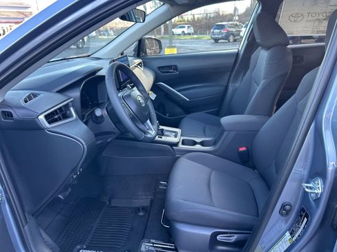 New 2026 Toyota Corolla Cross LE image 17