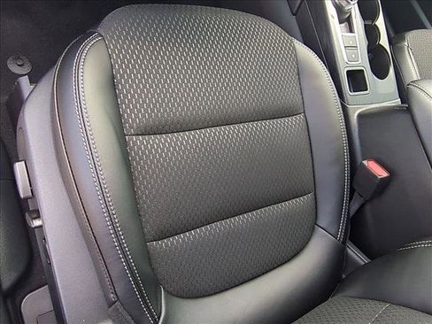 New 2025 Ford Escape PHEV image 4