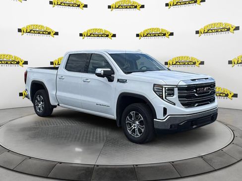 Used 2026 GMC Sierra 1500 SLT AWD/4WD image 8