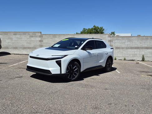 Used 2026 Toyota bZ AWD/4WD image 1