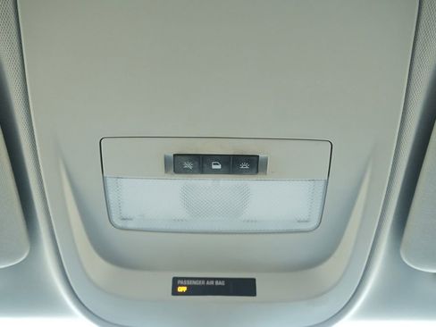 Used 2017 Chevrolet Colorado W/T w/ WT Convenience Package image 16