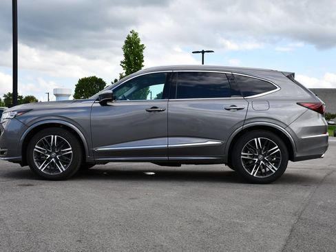 Certified 2026 Acura MDX w/ Advance Package AWD/4WD image 4