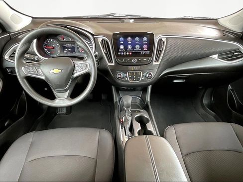 Used 2024 Chevrolet Malibu LT FWD image 7