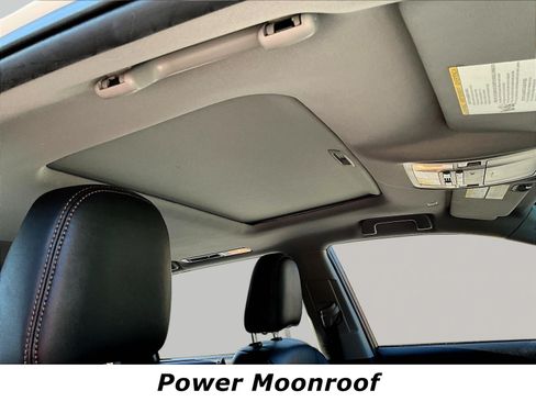 Used 2019 Toyota Highlander XLE AWD/4WD image 28