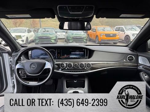 Used 2017 Mercedes-Benz S 550 Sedan w/ Premium Package image 30