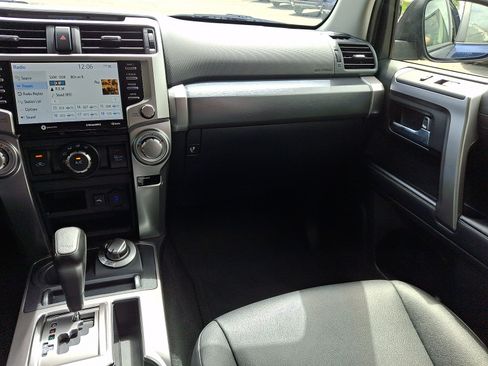 Used 2022 Toyota 4Runner TRD Sport w/ Technology Package AWD/4WD image 16