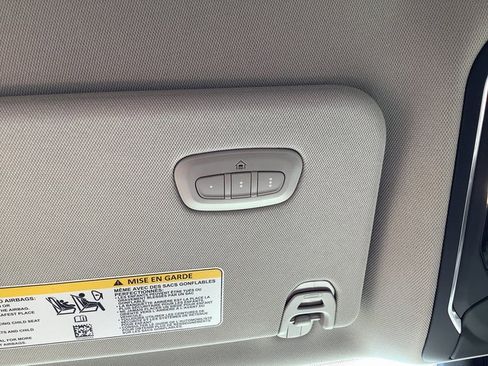 New 2023 Jeep Wagoneer Series III w/ Preferred Equipment Group image 21