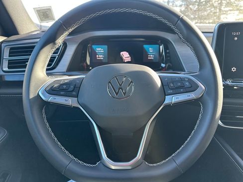 New 2026 Volkswagen Atlas Cross Sport SE image 7