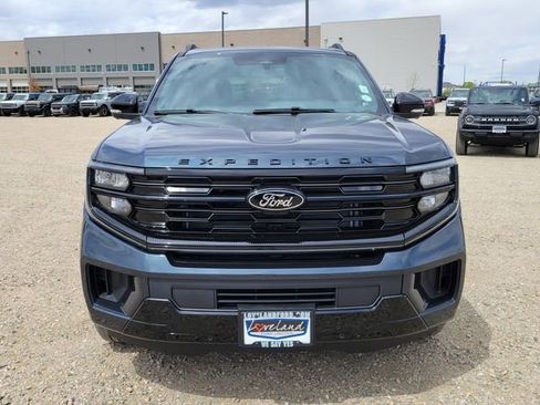 New 2026 Ford Expedition Platinum w/ Stealth Performance Package image 5