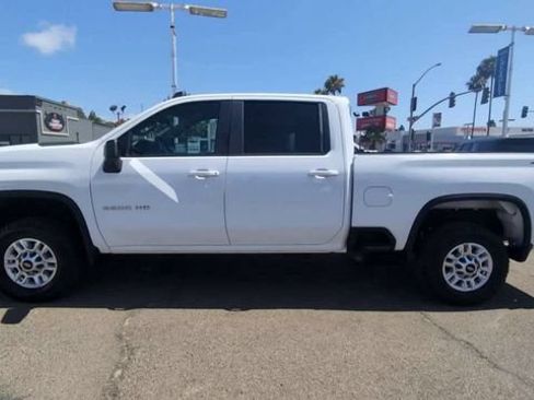 Certified 2022 Chevrolet Silverado 2500 LT AWD/4WD image 5
