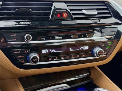 Used 2018 BMW 540i xDrive image 20