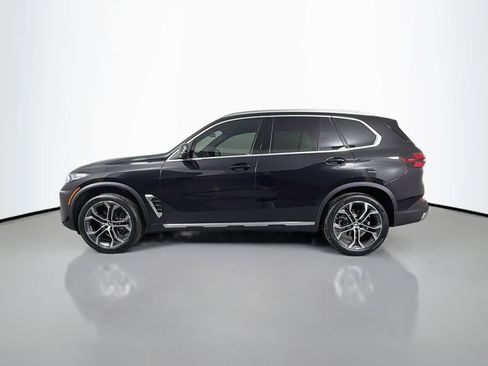 New 2026 BMW X5 sDrive40i w/ Climate Comfort Package image 8