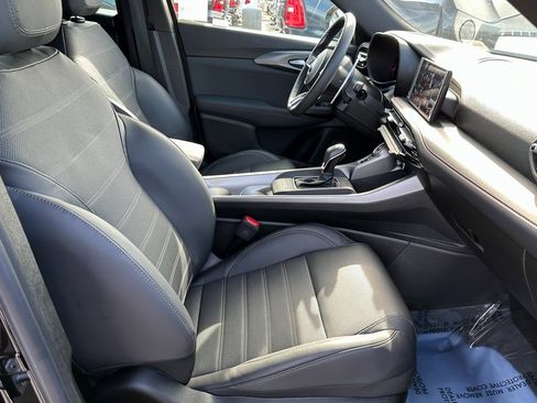 Certified 2024 Dodge Hornet R/T Plus w/ Tech Pack Plus w/o Parking image 16